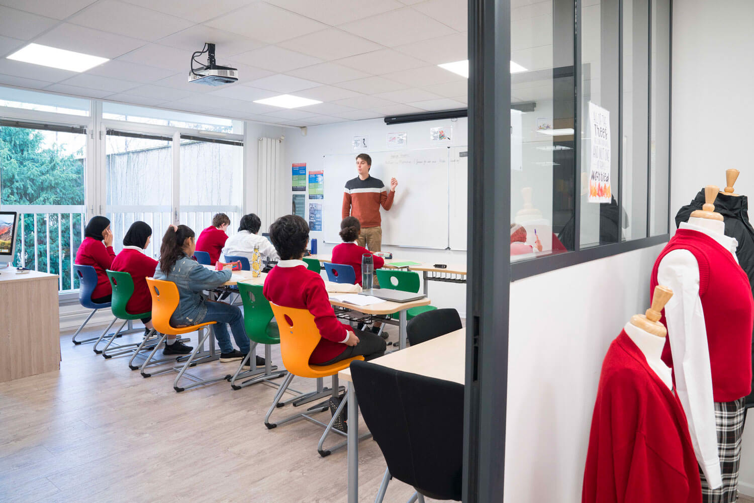 Canadian International School of Paris - École Canadienne Internationale de Paris - collège bilingue paris